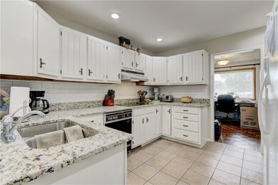 9617 S Sooner Rd, Oklahoma City, OK 73165 - photo 5