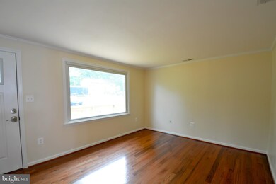 9004 Igoe St, Lorton, VA 22079 - photo 6