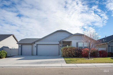 311 Concourse Ave, Caldwell, ID 83605 - photo 2