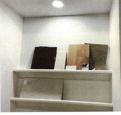 BR-00.0004 Selection Pic
