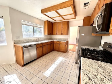 425 Pemberry Cir, Las Vegas, NV 89123 - photo 7