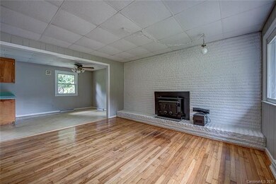 2237 Fallsdale Dr, Gastonia, NC 28052 - photo 5