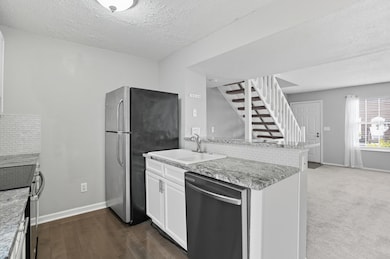 5041 Stoneybrook Blvd unit 9E, Hilliard, OH 43026 - photo 7