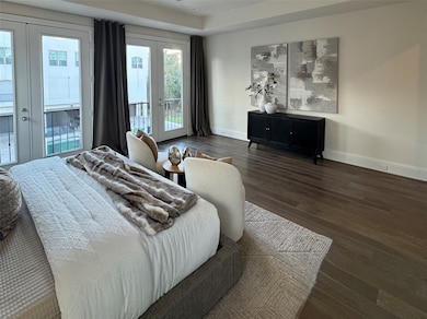 1902 W 25th St, Houston, TX 77008 - photo 5