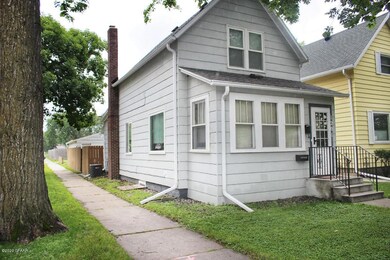 2side exterior