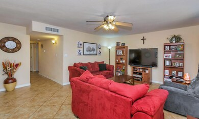 4110 N 85th Ave-large-005-7-Main Living