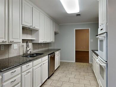 1505 Wade Dr, Bedford, TX 76022 - photo 6