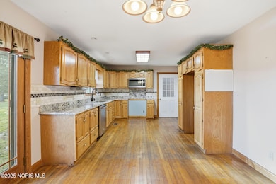 15-web-or-mls-014_NHM09855