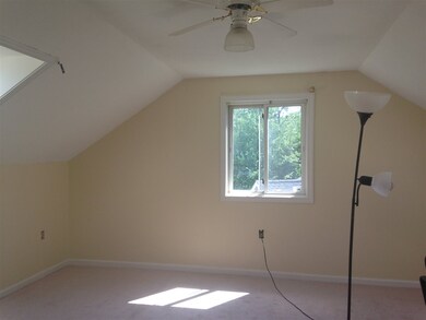 102 Alpine Village Dr unit 114, Woodstock, NH 03262 - photo 6