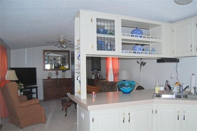 99 Kimberly Ct unit 99, Wareham, MA 02571 - photo 5