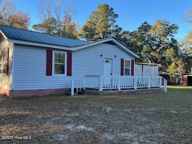 428 Cheverolet Dr, Delco, NC 28436 - photo 2