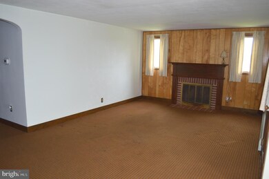 230 E Dutton Mill Rd, Brookhaven, PA 19015 - photo 4