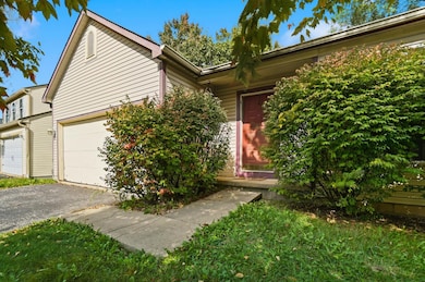 944 Lavender Ln, Columbus, OH 43207 - photo 3