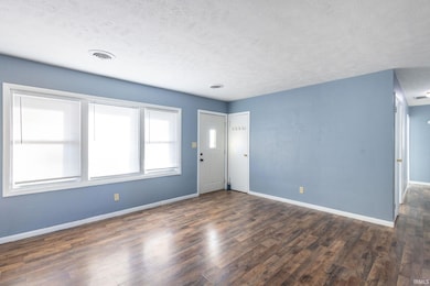 804 E Bristol St, Elkhart, IN 46514 - photo 7