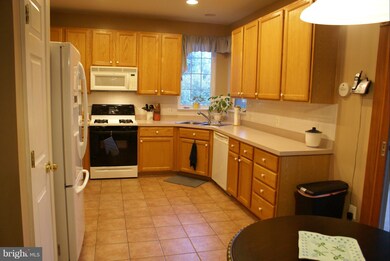 12201 Lanark Ct, Bristow, VA 20136 - photo 7