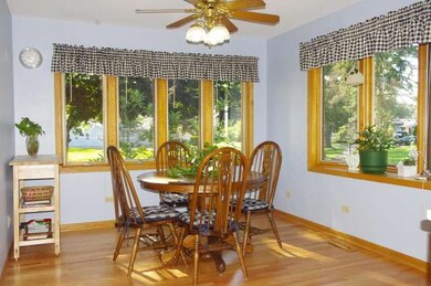 3302 Kingfisher Ln E, Rolling Meadows, IL 60008 - photo 3