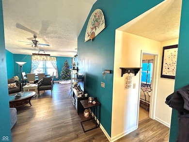 2425 Bristol Dr, Franklin, IN 46131 - photo 7