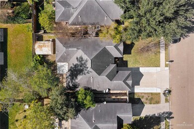 1408 Nora Dr, Edinburg, TX 78539 - photo 5