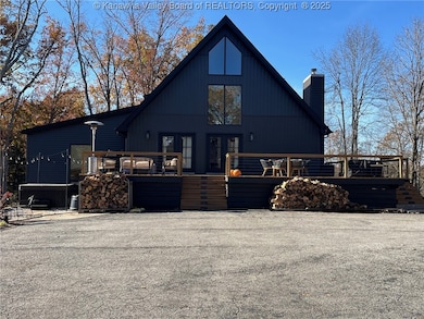 611 Olympia Fields Dr, Winfield, WV 25213 - photo 3