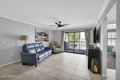 7-web-or-mls-430 Timberwalk__007