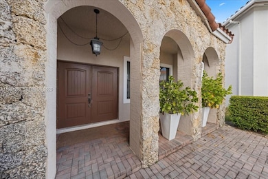 984 NW 104th Ave, Miami, FL 33172 - photo 3