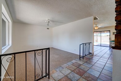 2104 N Olive-8