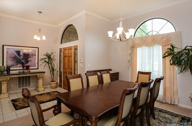 8618 Classic Oaks Ln, San Antonio, TX 78255 - photo 3