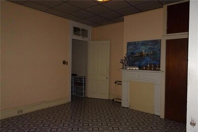 1122 Josephine St, New Orleans, LA 70130 - photo 4