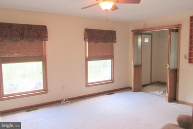 324 White Oak Rd, Luray, VA 22835 - photo 5