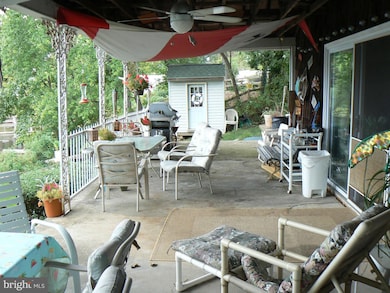 106 Greenland Beach Rd, Greenland Beach, MD 21226 - photo 4