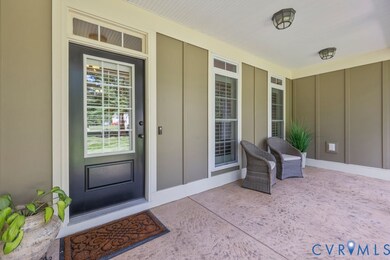 11518 Barrows Ridge Ln, Chesterfield, VA 23838 - photo 3