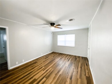 702 W Oak St unit 4A, Rogers, AR 72756 - photo 4