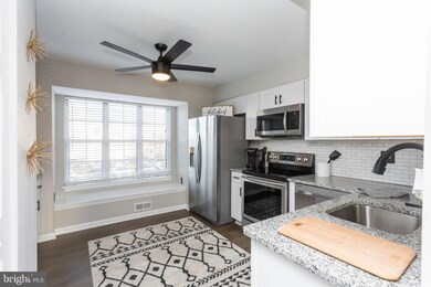 7805 Hidden Creek Way, Stoney Beach, MD 21226 - photo 5