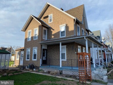 138 S 9th St, Quakertown, PA 18951 - photo 2