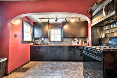 54 76th St SW, Grand Rapids, MI 49548 - photo 3