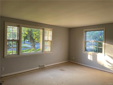 2302 W Livingston St unit 2310, Allentown, PA 18104 - photo 4