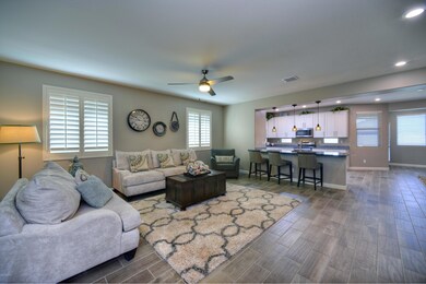 005_Great room