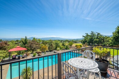 3715 Livingston Rd, Central Point, OR 97502 - photo 2