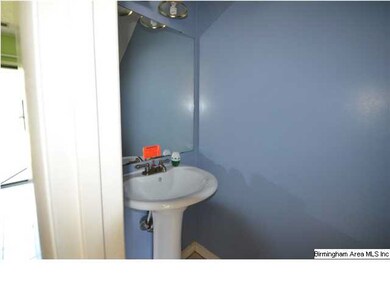 1916 Springlake Ct, Birmingham, AL 35215 - photo 4