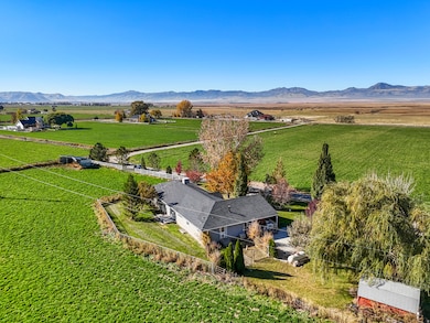 Aerial view of sparsely populated area with mountains