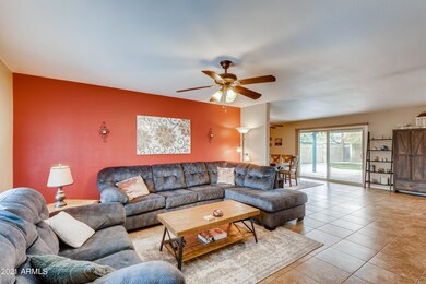 09 Living Room