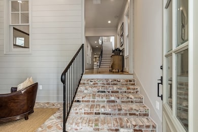 715 E 10th St, Houston, TX 77008 - photo 7