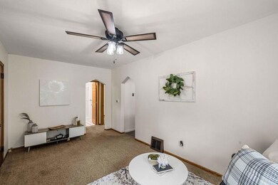 2746 Lyon St, Des Moines, IA 50317 - photo 7
