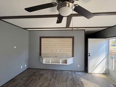 8105 Lazy Ln, Spring, TX 77389 - photo 4