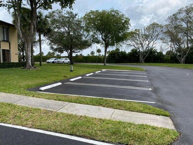 825 Sky Pine Way unit C1, Greenacres, FL 33415 - photo 4