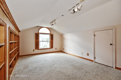 1170 Newcastle Ln, Aurora, IL 60506 - photo 4