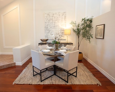 7125 Georgetown dining area