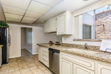 11011 W Cameo Dr, Sun City, AZ 85351 - photo 5