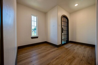 1533 Red Bud Ln, McAlester, OK 74501 - photo 5