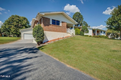 328 Winding Way Rd, Bristol, VA 24201 - photo 2